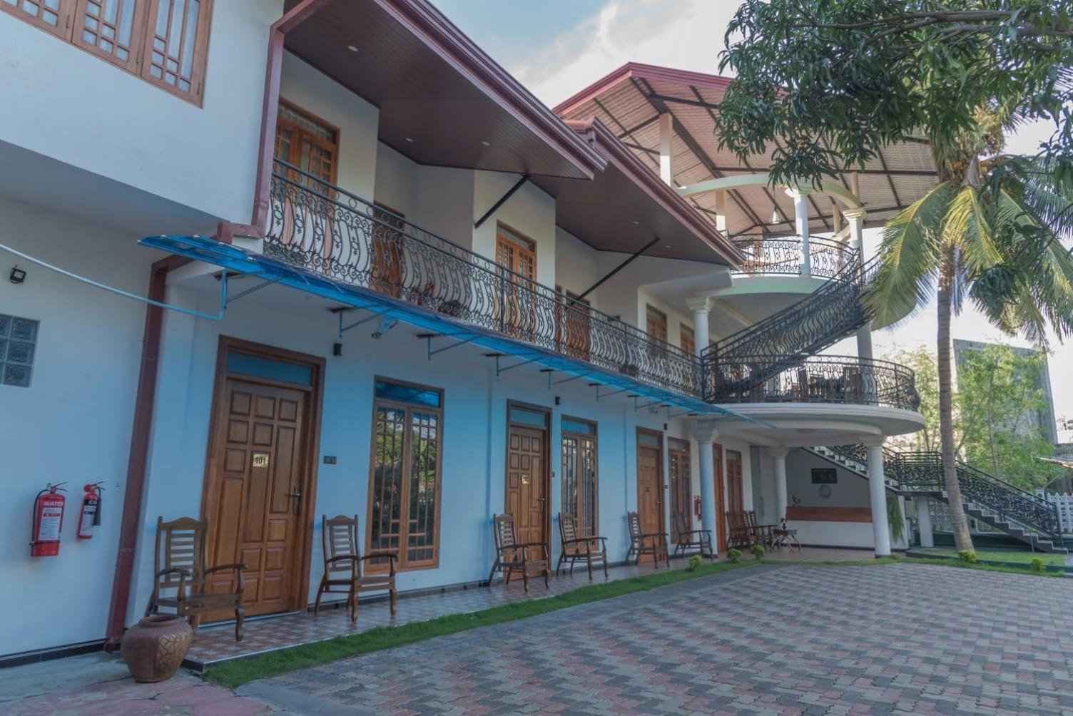 L S Lanka Boutique Hotel Dambulla Exterior photo